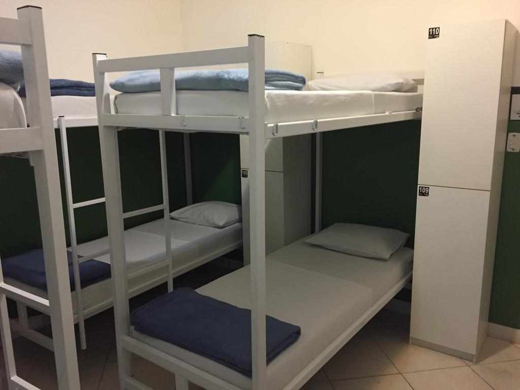 Villa Budget Hostel Copacabana Рио-де-Жанейро Экстерьер фото